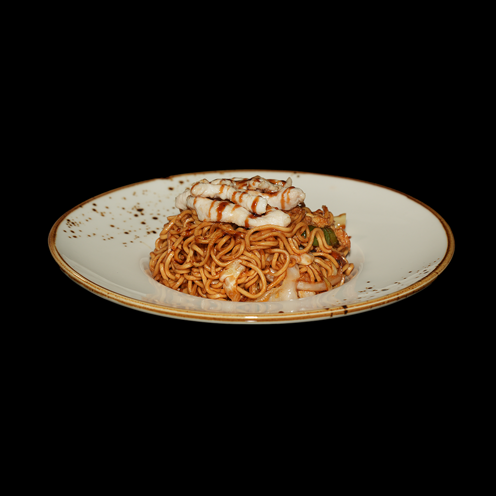 Yakisoba de pollo